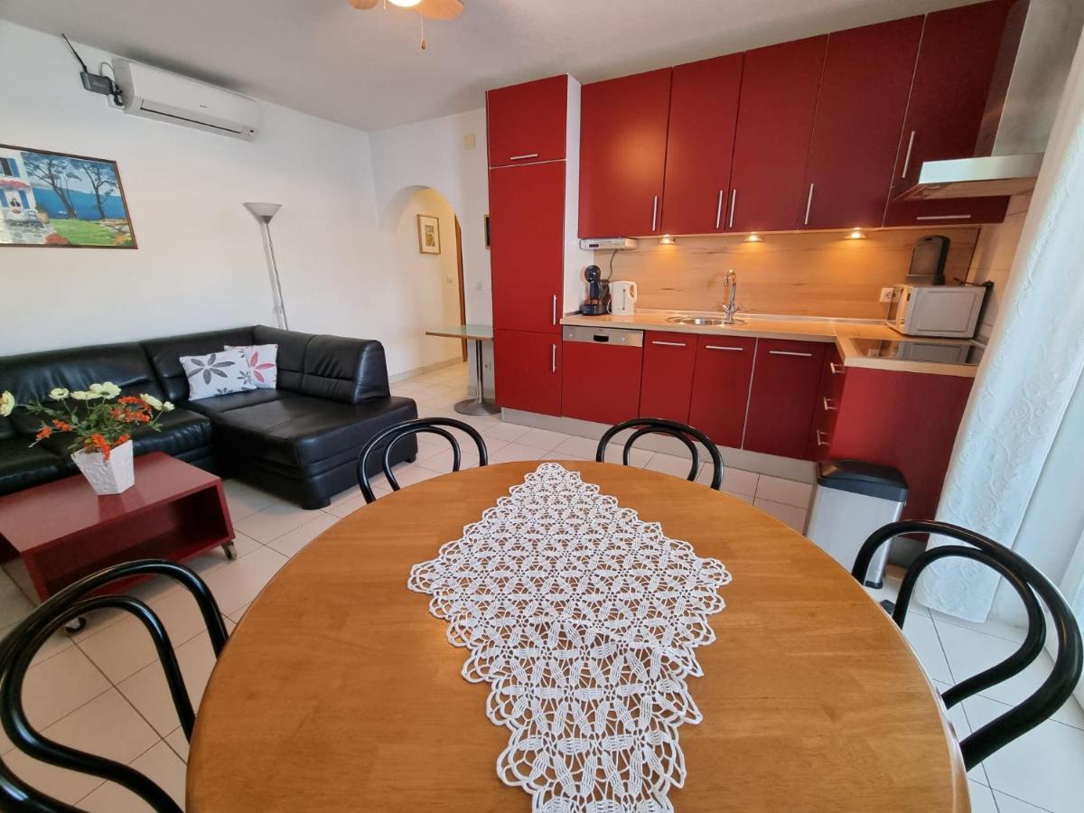 Villa Jana Apartments Трогир Екстериор снимка